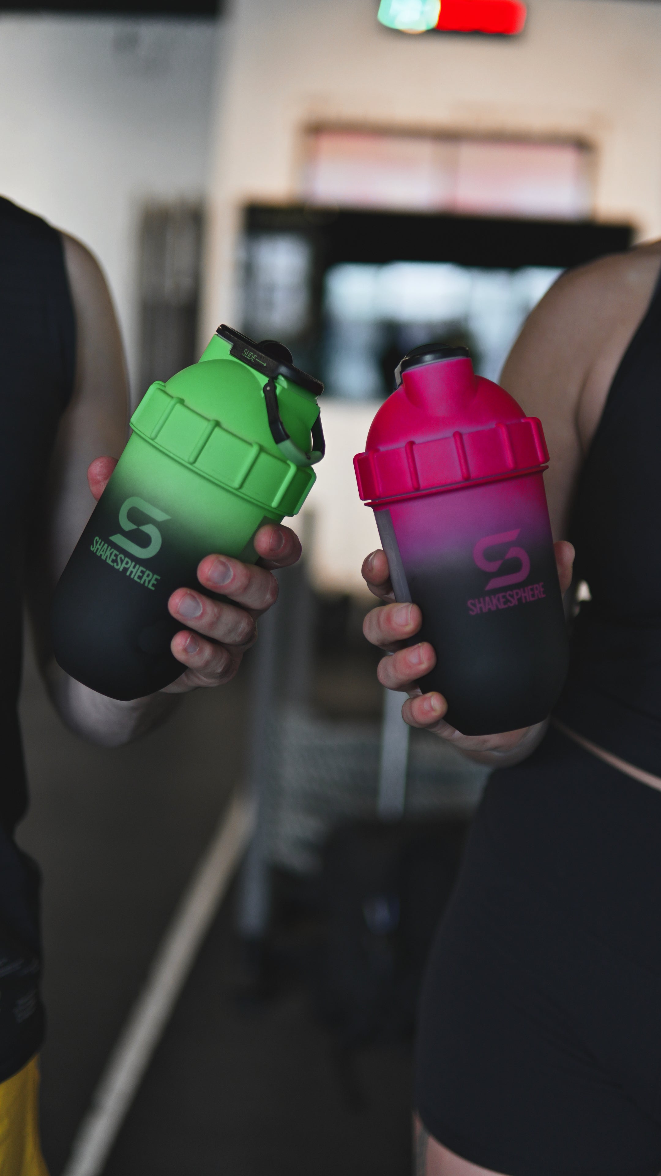 2X Limited Edition Ombre Shaker Bundle (Green + Pink)