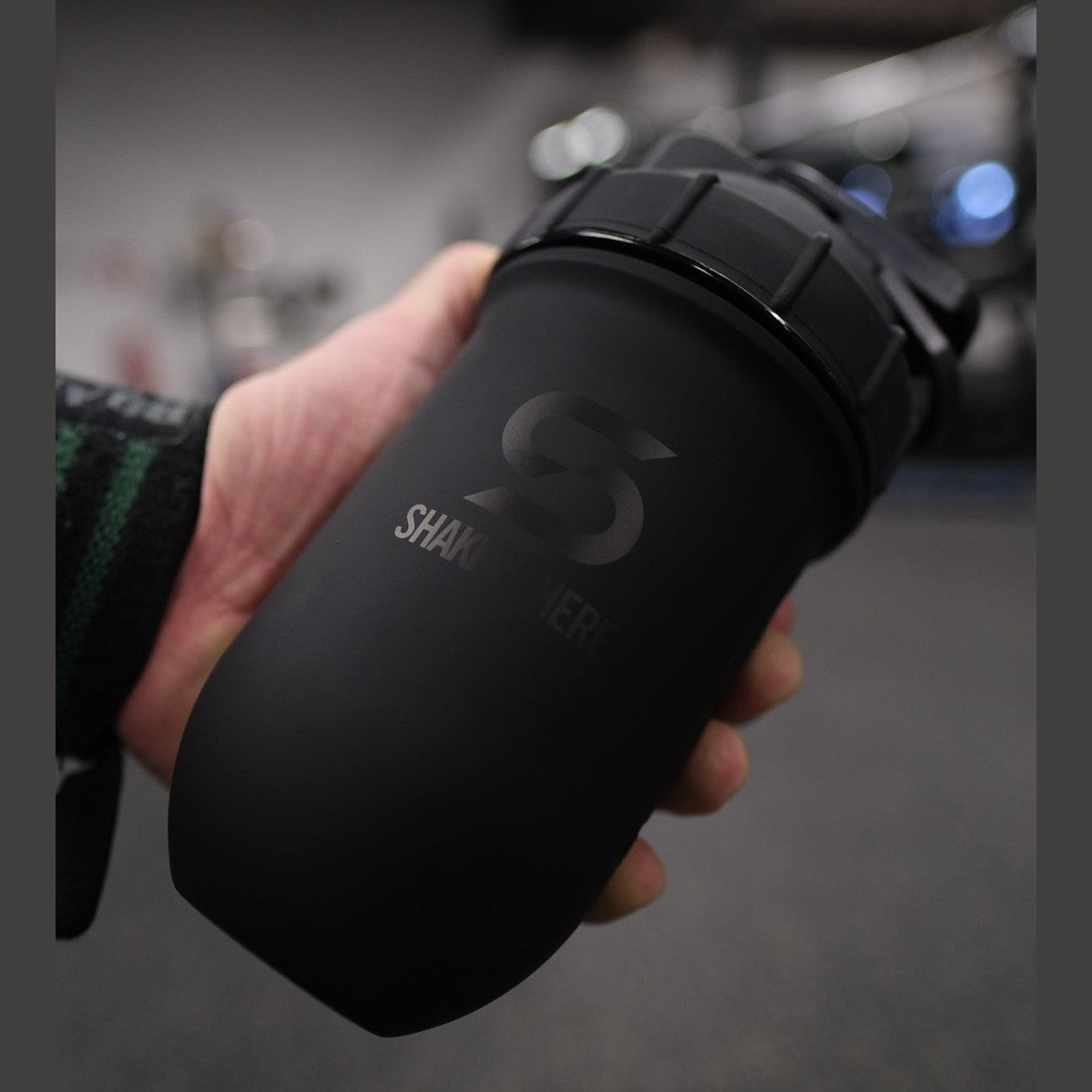 700mls ShakeSphere Tumbler Double Wall Steel Matte Black