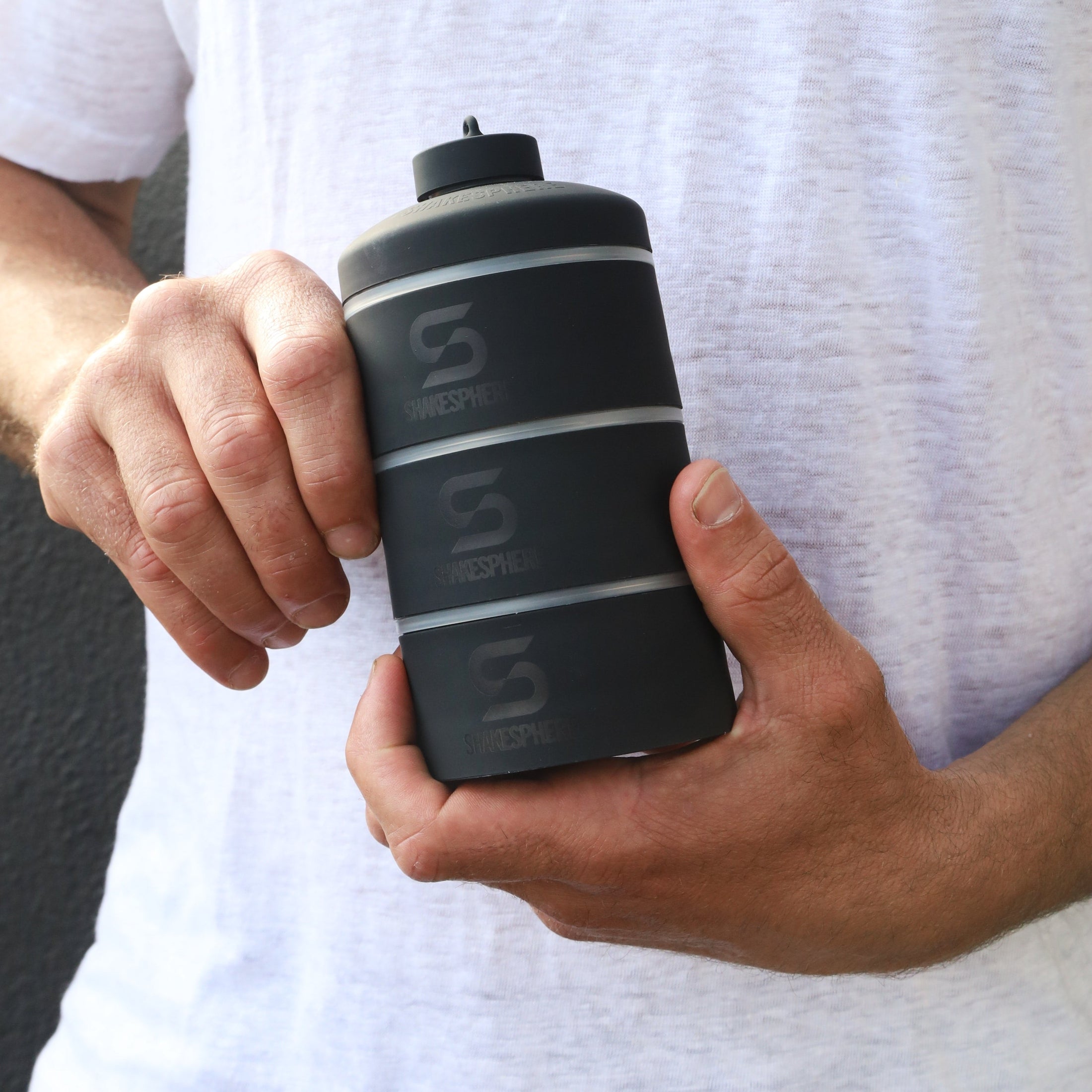ShakeSphere Stackable Storage, Frosted 85g / 3oz