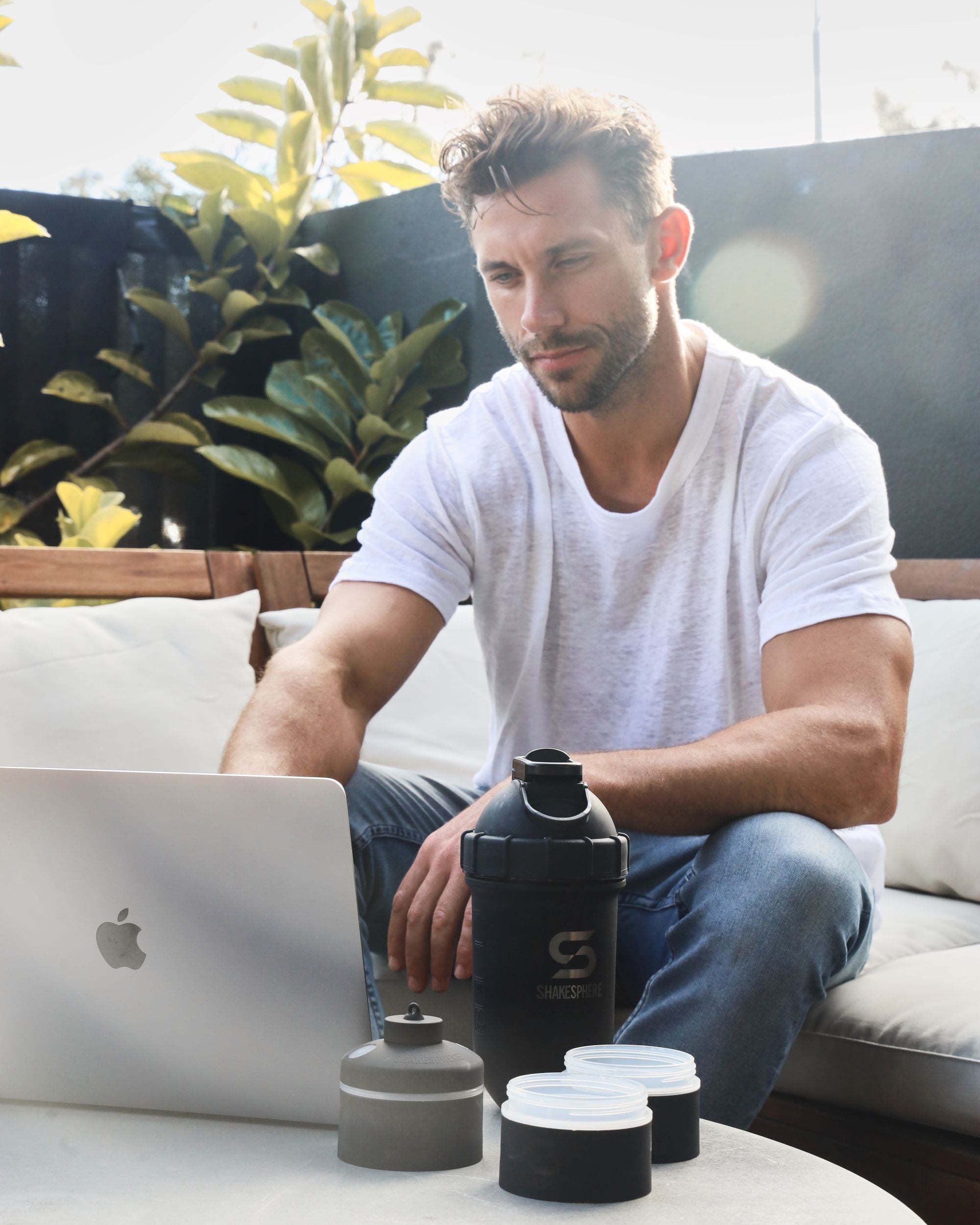 700mls ShakeSphere Tumbler Double Wall Steel Matte Black